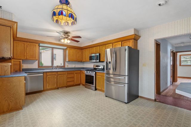4336 26th Avenue, Moline, IL 61265