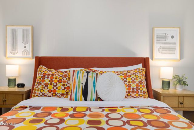 1216 Bluff City Highway, Bristol, TN 37620