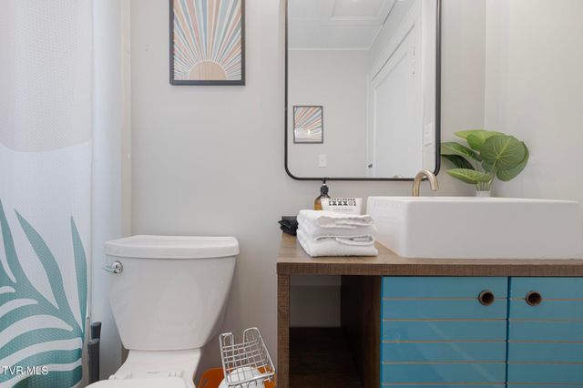 1216 Bluff City Highway, Bristol, TN 37620