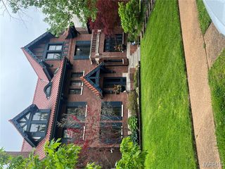 44 Kingsbury Place, St Louis, MO 63112