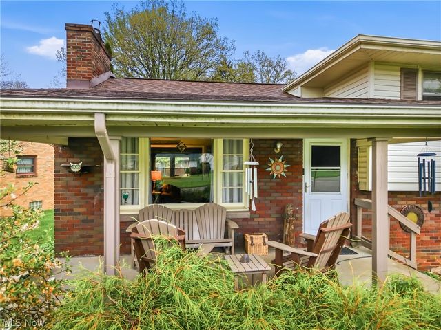 3441 Bentwillow Lane, Youngstown, OH 44511
