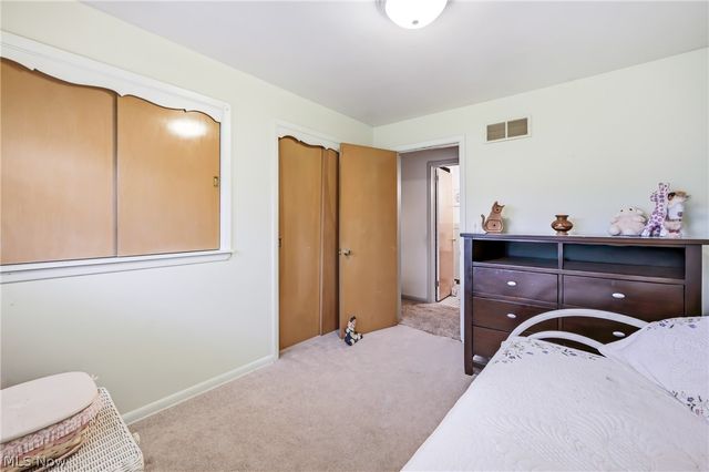 3441 Bentwillow Lane, Youngstown, OH 44511