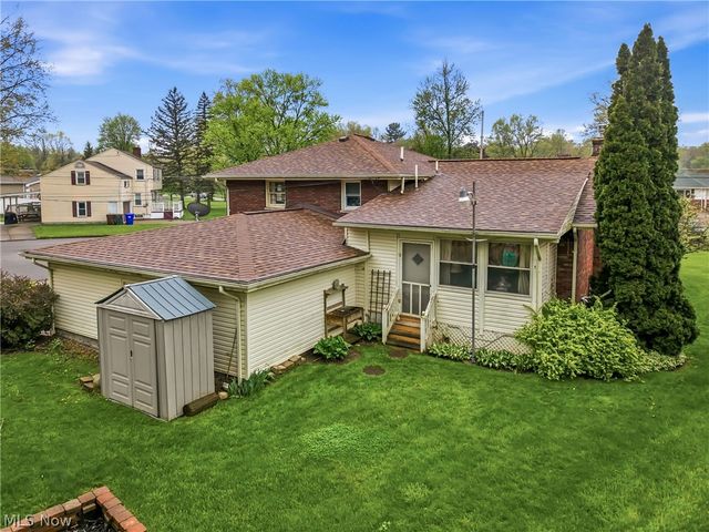 3441 Bentwillow Lane, Youngstown, OH 44511
