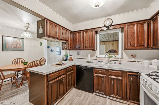 3441 Bentwillow Lane, Youngstown, OH 44511
