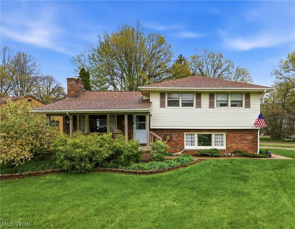 3441 Bentwillow Lane, Youngstown, OH 44511