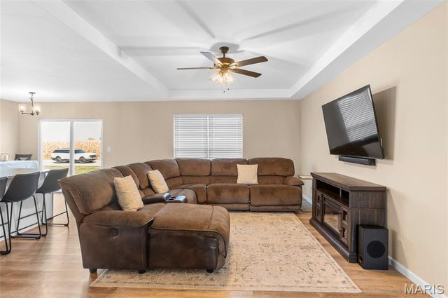536 Eisenhower Boulevard, Troy, IL 62294