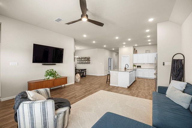 10419 Hay Meadow Drive, Iowa Colony, TX 77583