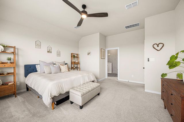 10419 Hay Meadow Drive, Iowa Colony, TX 77583