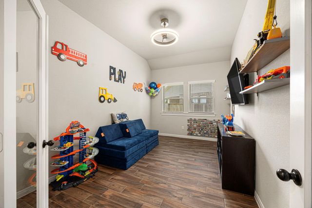 10419 Hay Meadow Drive, Iowa Colony, TX 77583