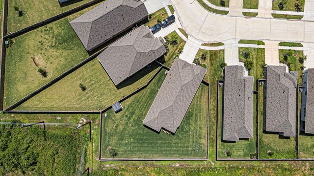 10419 Hay Meadow Drive, Iowa Colony, TX 77583