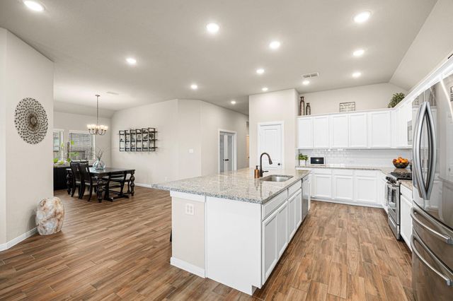 10419 Hay Meadow Drive, Iowa Colony, TX 77583