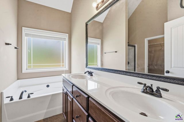 360 Golden Ocala Boulevard, Macon, GA 31216