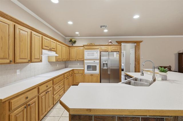 1603 Windmill Ridge Drive, Shawnee, OK 74804