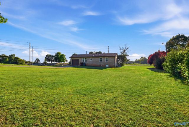 13741 Section Line Road, Elkmont, AL 35620
