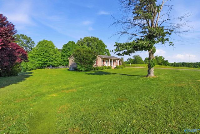 13741 Section Line Road, Elkmont, AL 35620