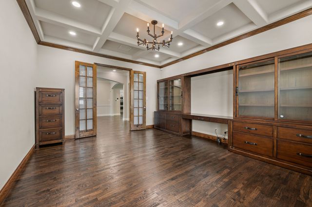 208 Saint Tropez Drive, Southlake, TX 76092