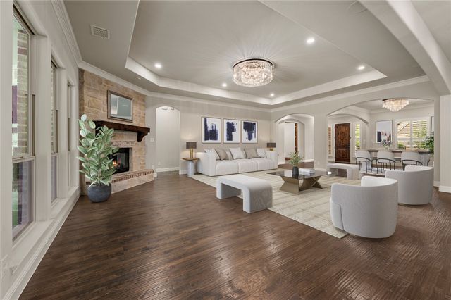 208 Saint Tropez Drive, Southlake, TX 76092