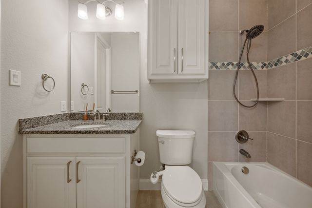 208 Saint Tropez Drive, Southlake, TX 76092