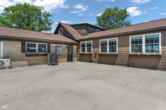 7661 S County Road 0, Clayton, IN 46118