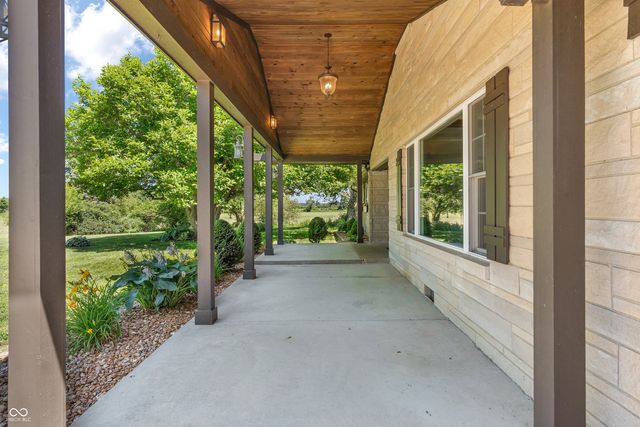 7661 S County Road 0, Clayton, IN 46118