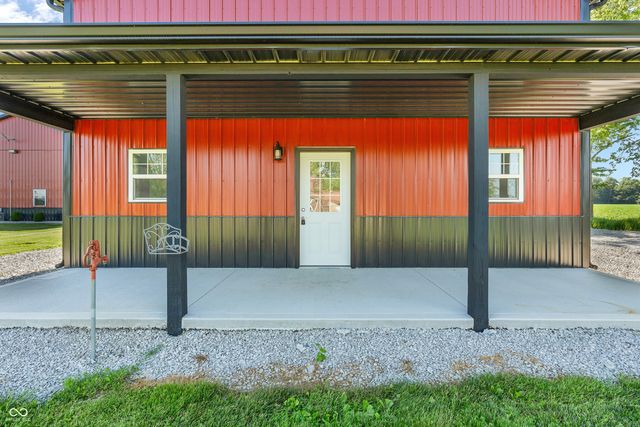 7661 S County Road 0, Clayton, IN 46118