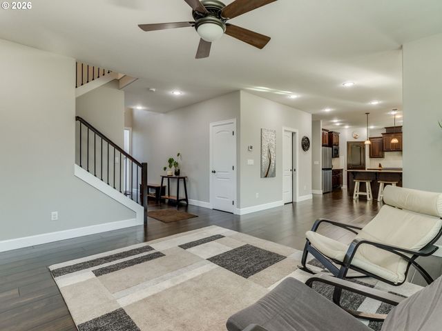 2150 N L Ct, Washougal, WA 98671