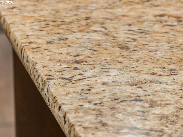 2150 N L Ct, Washougal, WA 98671