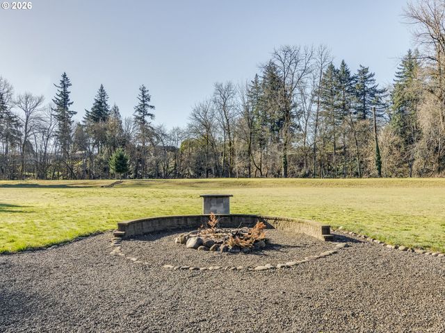 2150 N L Ct, Washougal, WA 98671