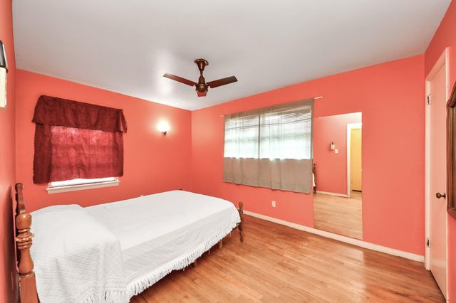 9701 Foredale Street, Houston, TX 77075