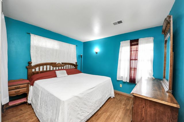 9701 Foredale Street, Houston, TX 77075