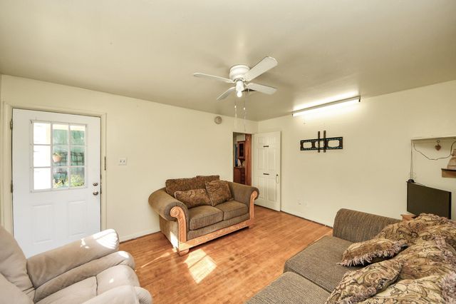 9701 Foredale Street, Houston, TX 77075