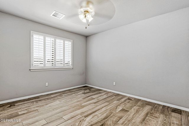 7425 GLACIER Drive, El Paso, TX 79911