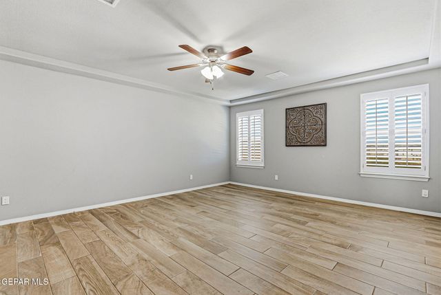 7425 GLACIER Drive, El Paso, TX 79911