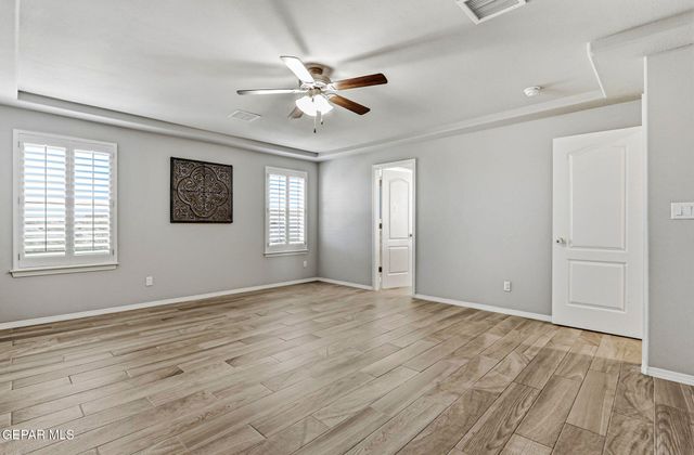 7425 GLACIER Drive, El Paso, TX 79911