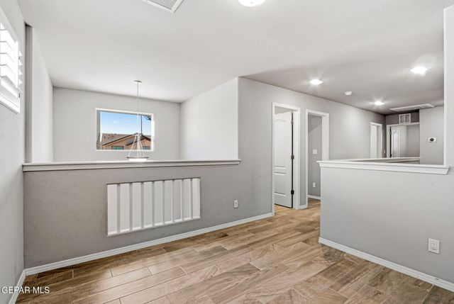 7425 GLACIER Drive, El Paso, TX 79911