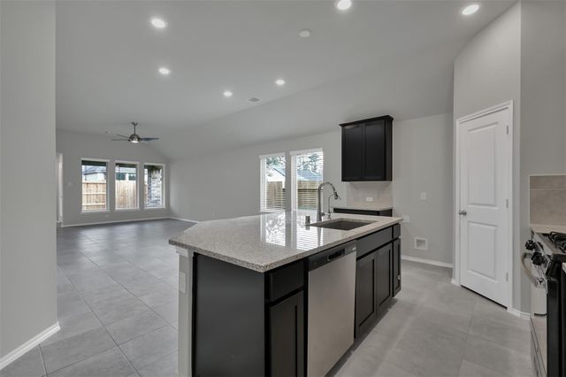 307 Highland Bayou Drive, Conroe, TX 77304