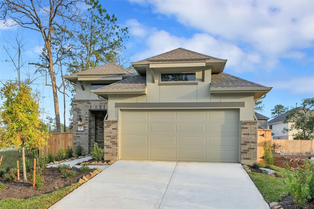 307 Highland Bayou Drive, Conroe, TX 77304