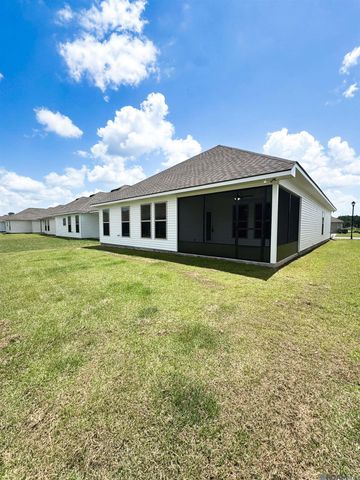 28317 Merrimack Dr, Denham Springs, LA 70726