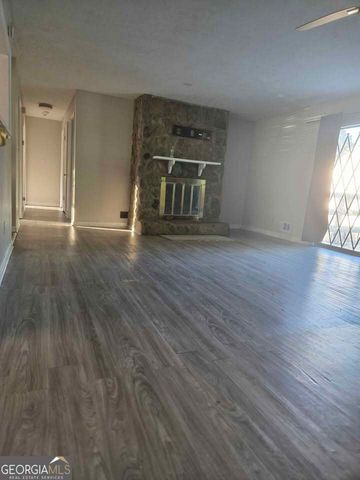 2070 Radford Court, Riverdale, GA 30296