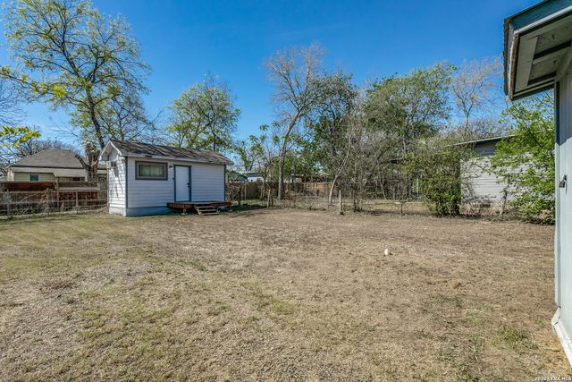1526 Burnet, San Antonio, TX 78202