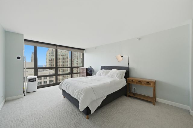 10 E Ontario Street 4506, Chicago, IL 60611