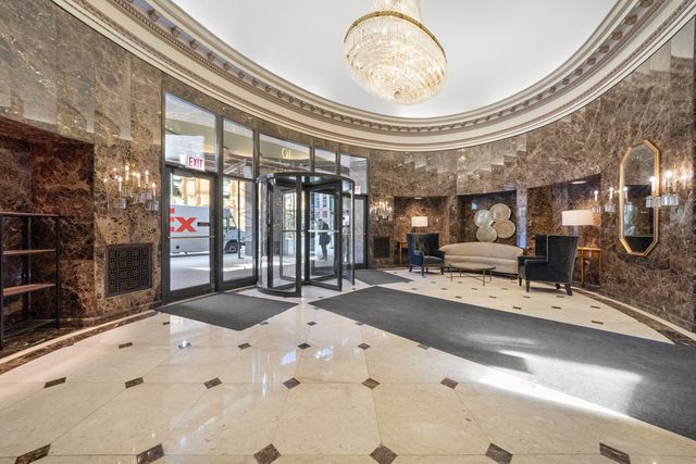 10 E Ontario Street 4506, Chicago, IL 60611