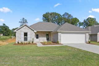 703 Tower Rdg Cove, Pearl, MS 39208