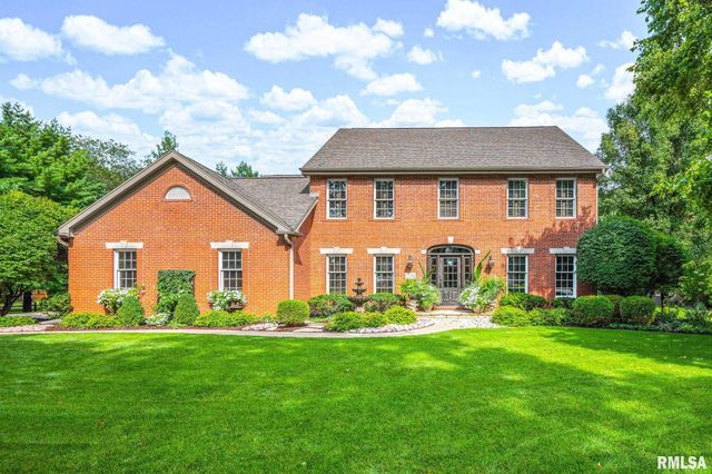 933 W GRAND OAK Drive, Peoria, IL 61615