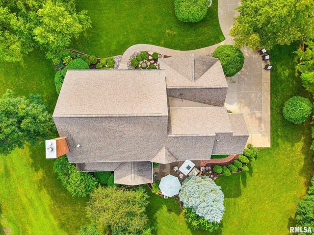 933 W GRAND OAK Drive, Peoria, IL 61615