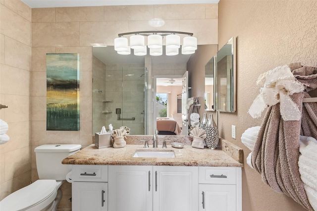 867 OVIEDO ROAD, Lady Lake, FL 32159