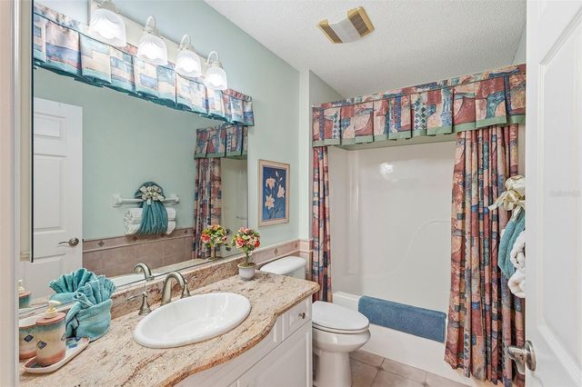 867 OVIEDO ROAD, Lady Lake, FL 32159