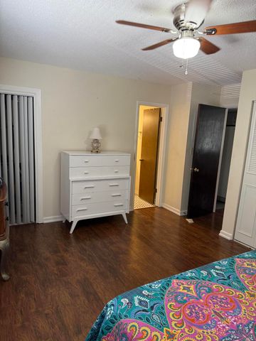 201 E College Boulevard 59, Niceville, FL 32578