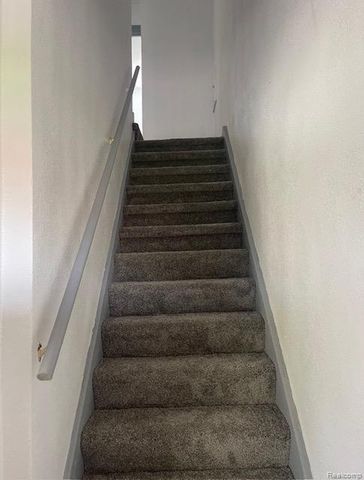 2911 Glendale Street, Detroit, MI 48238