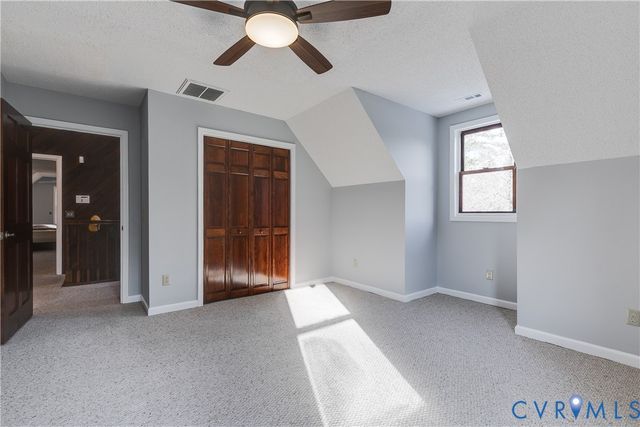 17801 Stage Rd, Barhamsville, VA 23011